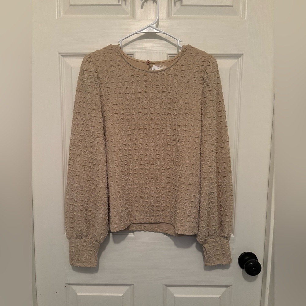 Versona Melloday Textured Beige Blouse